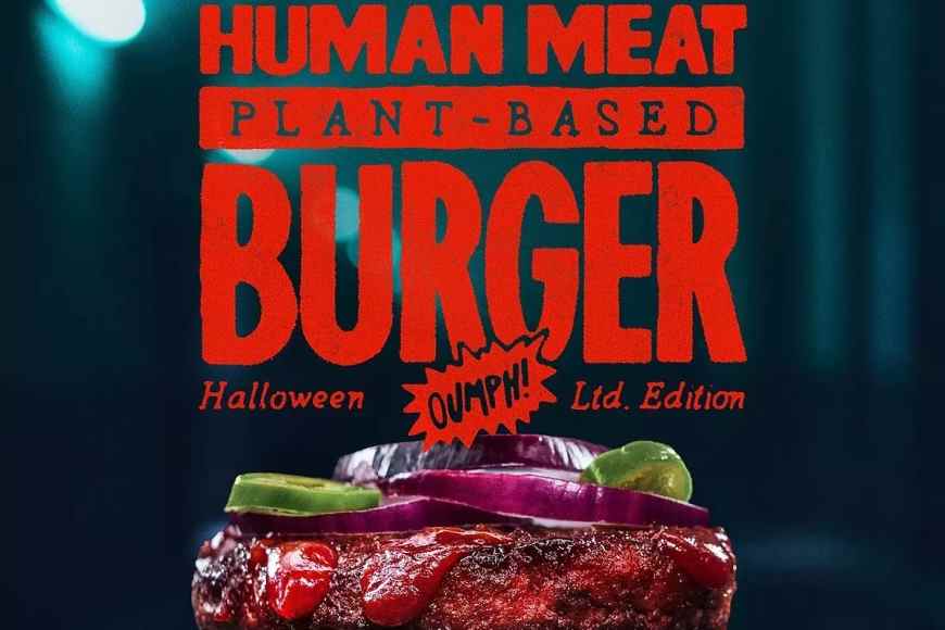 Especial para o Halloween, Oumph! criou um hambúrguer vegano à base de plantas com gosto de carne humana! Este hambúrguer, produzido apenas uma vez, continha uma mensagem questionando o fato de a fonte alimentar das pessoas ser maioritariamente baseada em animais... Especial para o Halloween, Oumph! criou um hambúrguer vegano à base de plantas com gosto de carne humana! Este hambúrguer, produzido apenas uma vez, continha uma mensagem questionando o facto de a fonte alimentar das pessoas ser maio
